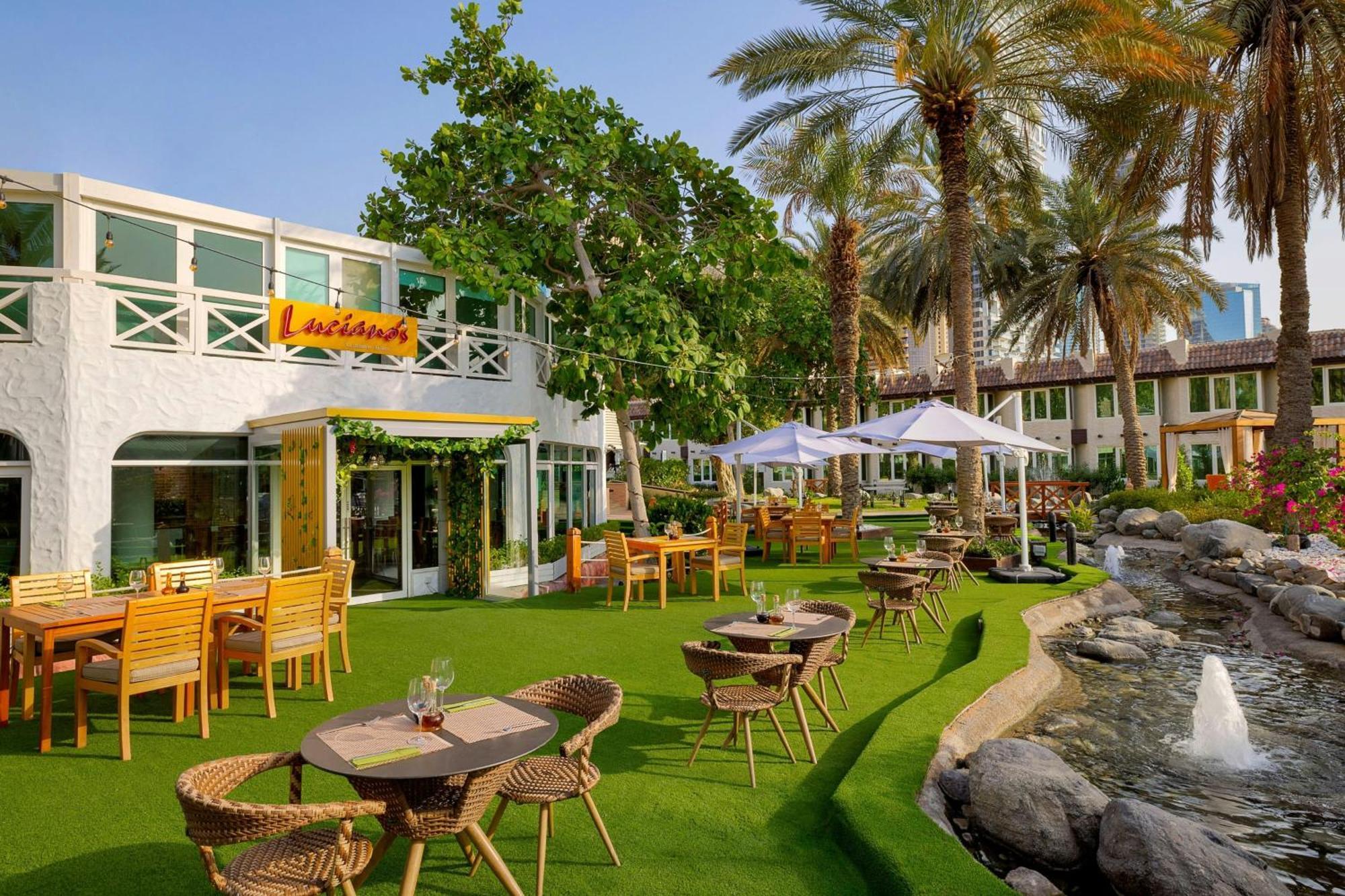 Al Habtoor Grand Resort, Autograph Collection Dubai Exterior foto The Village