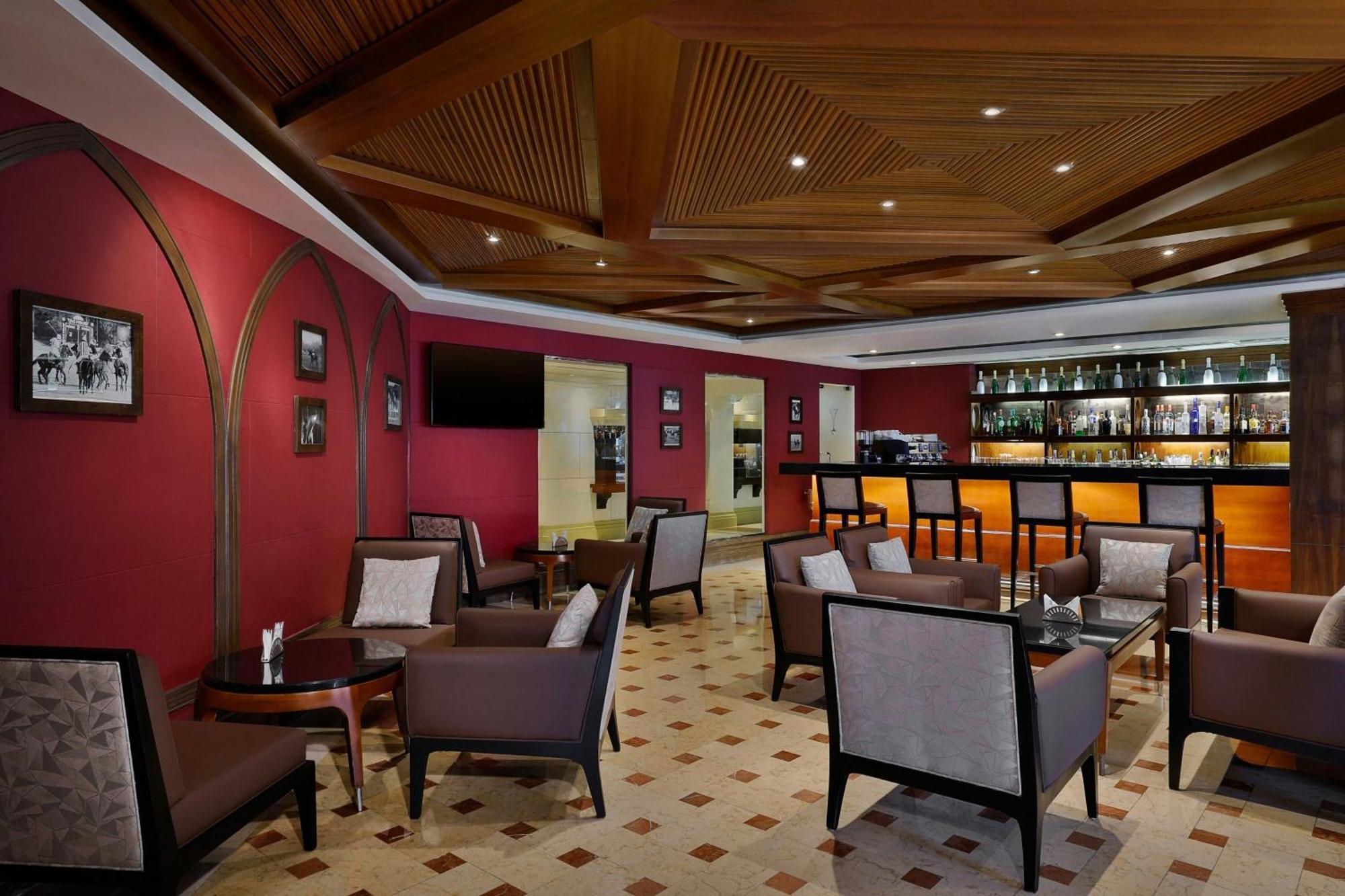 Al Habtoor Grand Resort, Autograph Collection Dubai Exterior foto The Bar