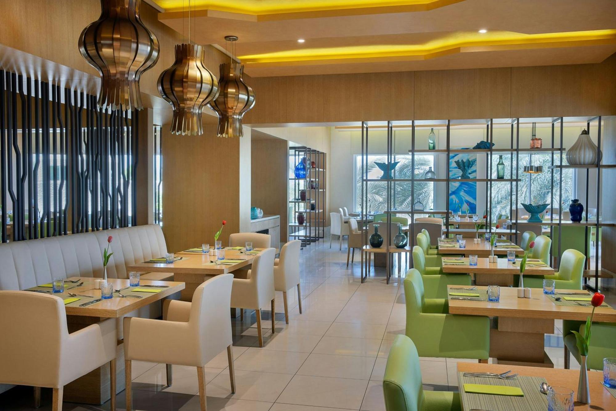 Al Habtoor Grand Resort, Autograph Collection Dubai Exterior foto The restaurant