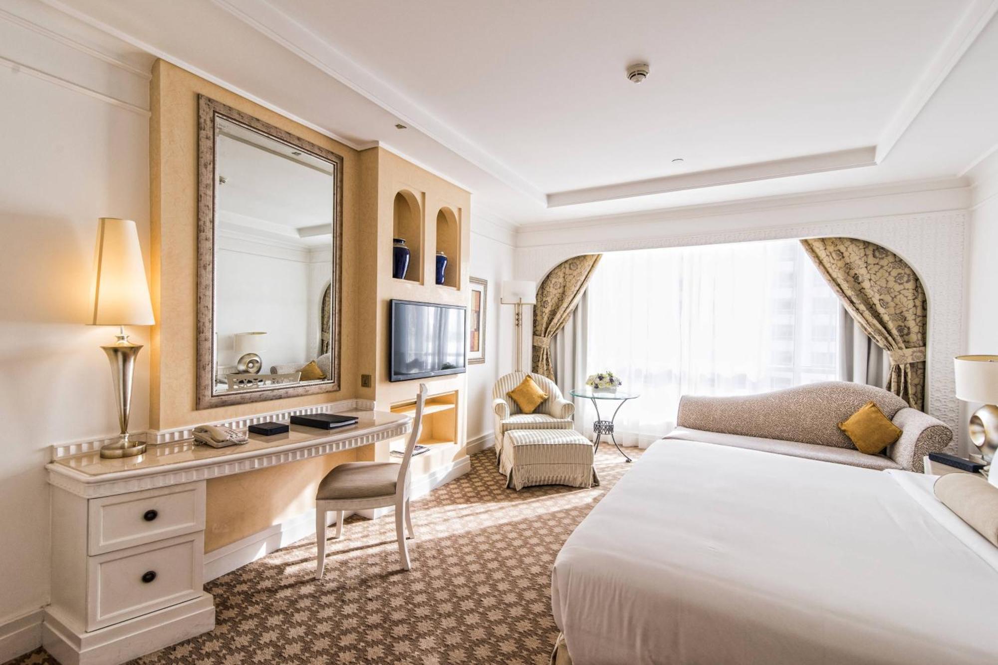 Al Habtoor Grand Resort, Autograph Collection Dubai Exterior foto Deluxe Room