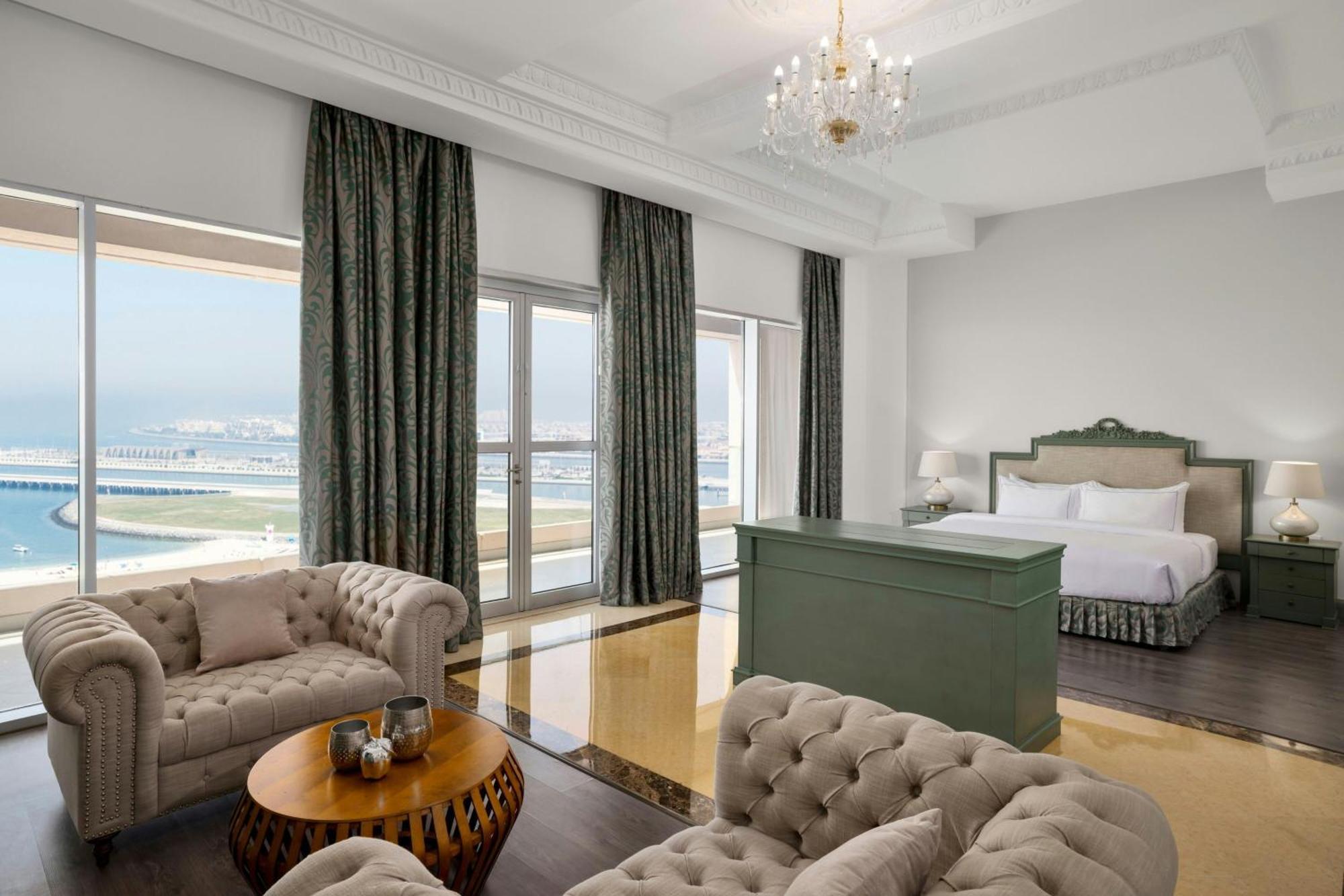 Al Habtoor Grand Resort, Autograph Collection Dubai Exterior foto A bedroom at the hotel