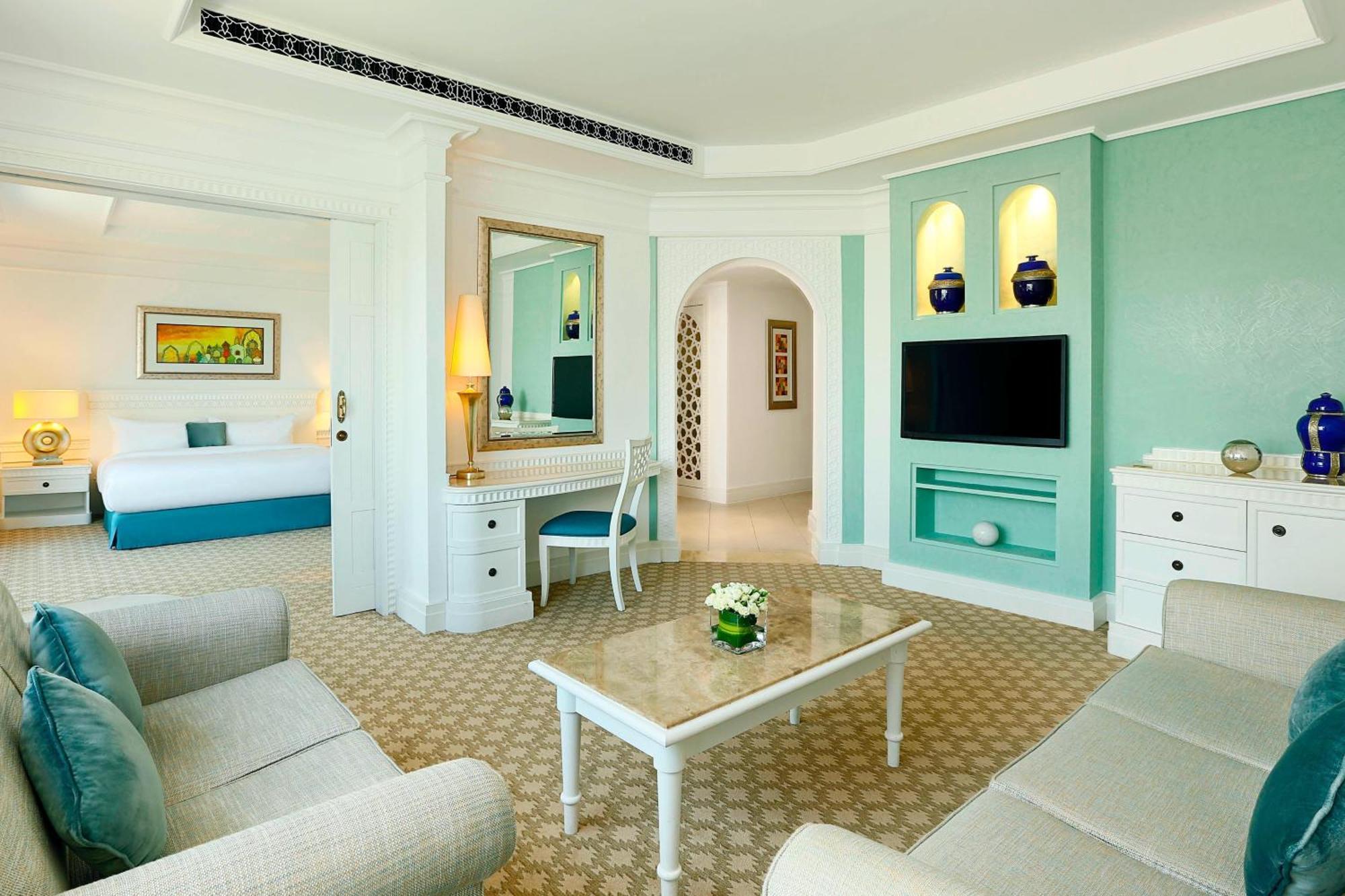 Al Habtoor Grand Resort, Autograph Collection Dubai Exterior foto A suite at Jumeirah Beach Hotel